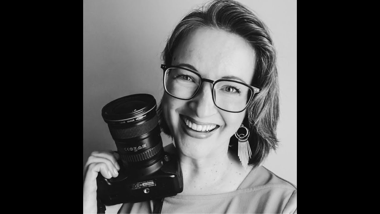 🌟 Meet Laura Harstad &ndash; Virtual Brand Photographer | Speaker | Musician | Joy Bringer 🌟