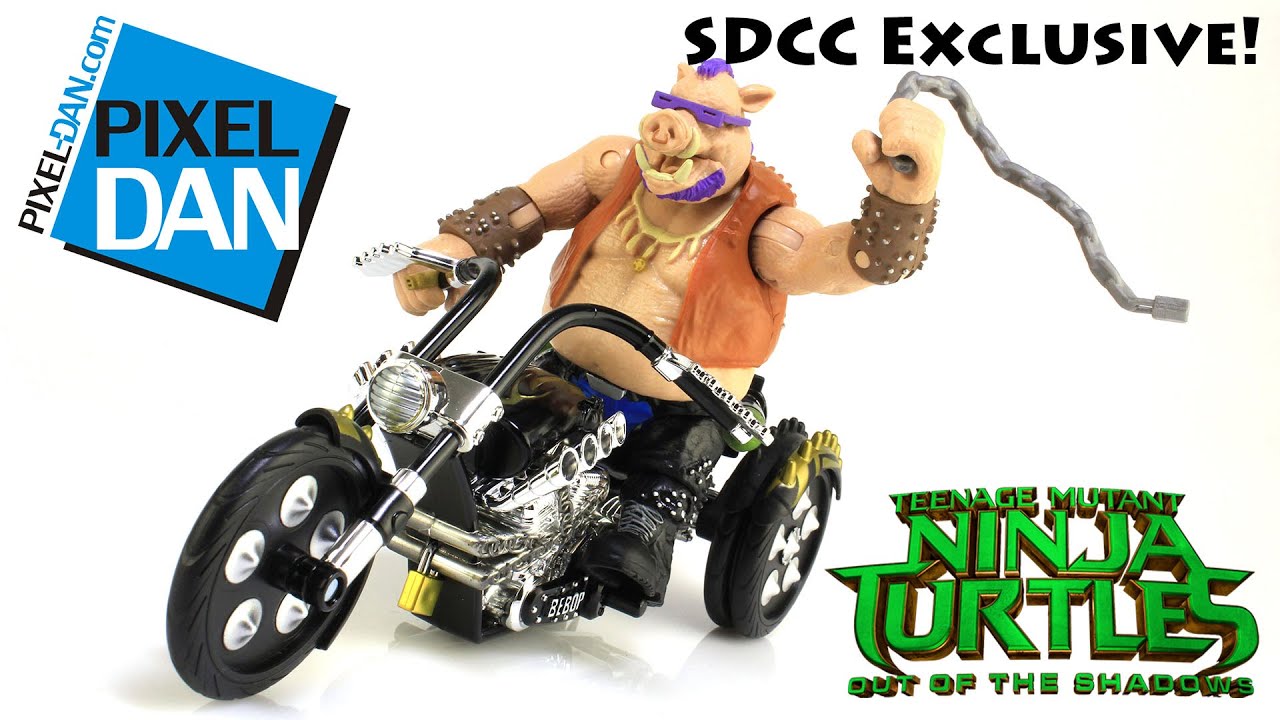 Bebop with Trike Teenage Mutant Ninja Turtles SDCC 2016 Exclusive Figure Video Review
