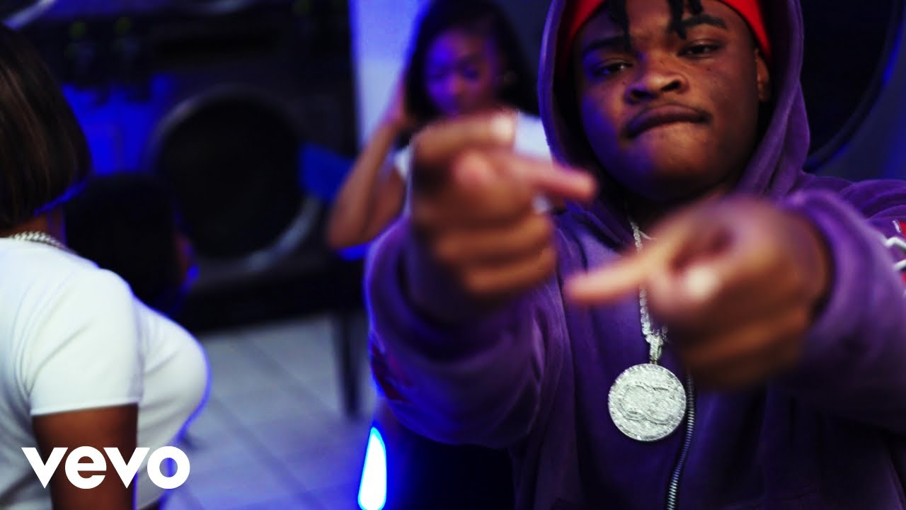Wee2Hard - That Ain't Me Ft. GenesisTheGawd (Official Video)
