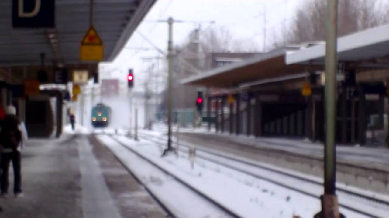 Achtung Zugdurchfahrt