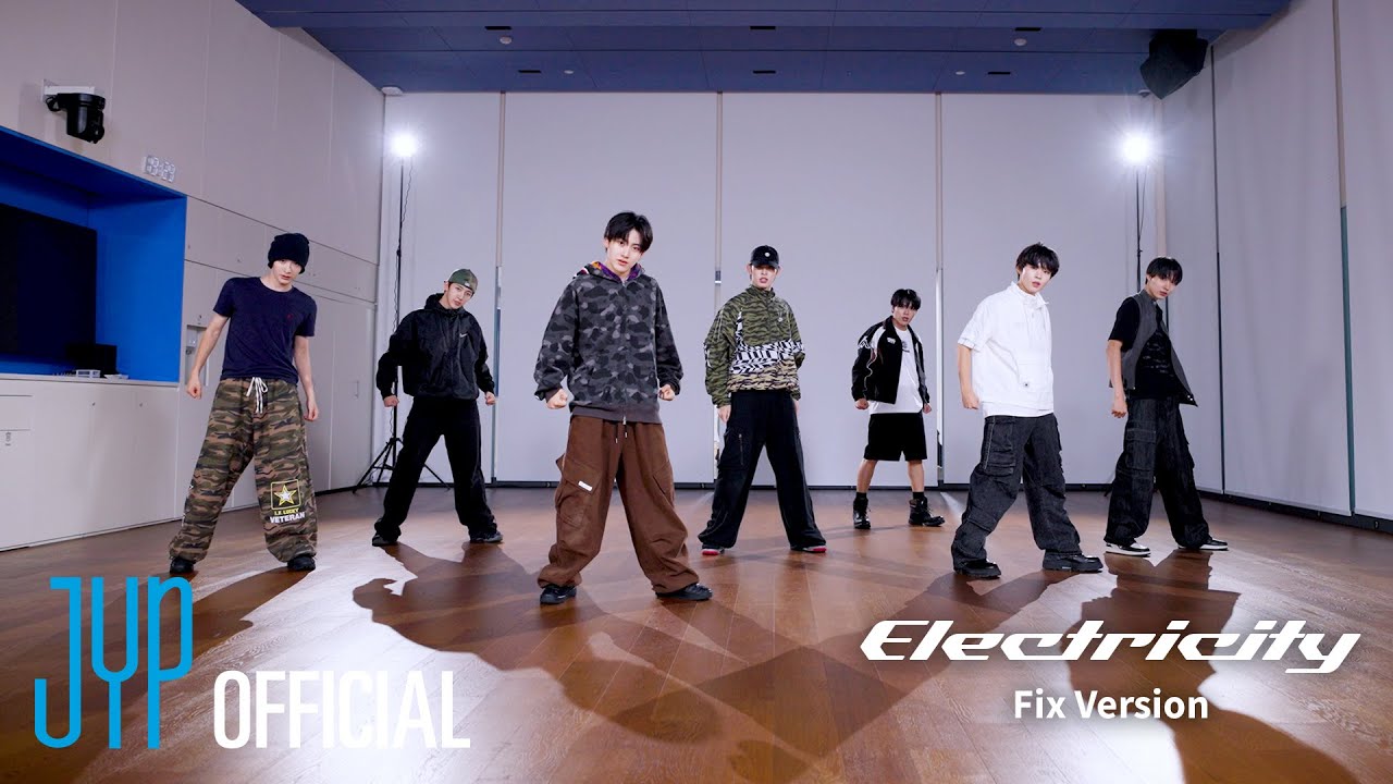 KickFlip(킥플립) &ldquo;Electricity&rdquo; Dance Practice Video (Fix ver.)