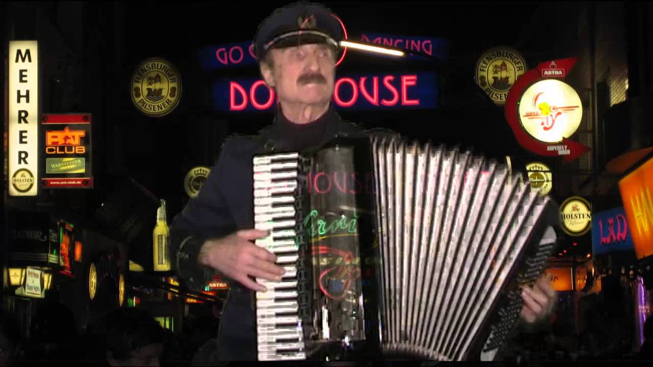 Auf der Reeperbahn nachts um halb eins (Hans Albers) - Akkordeon