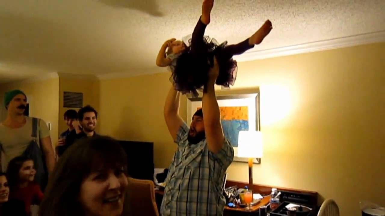 PARTY-list LIVE with SHAYCARL! (Day 23 - Justin - 3.26.11)