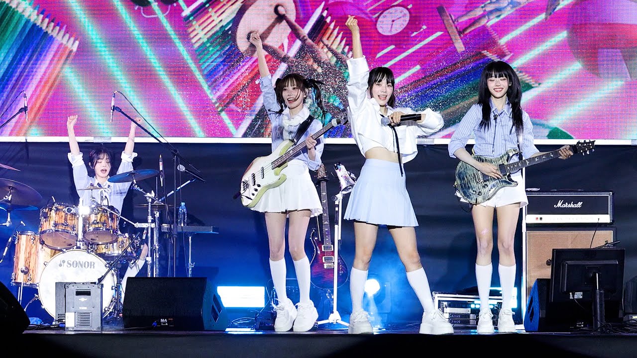 241011 QWER 큐더블유이알 Full ver '내 이름 맑음+Discord+가짜 아이돌+대관람차+안녕, 나의 슬픔+고민중독' 4K 60P 직캠 @인제 군장병 뮤직페스티벌