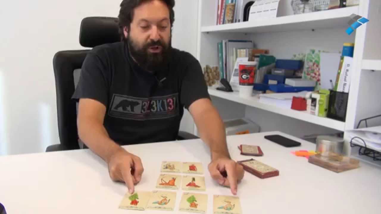 Un juego de cartas que explica las leyes de Mendel.... ¡sin apostar guisantes!
