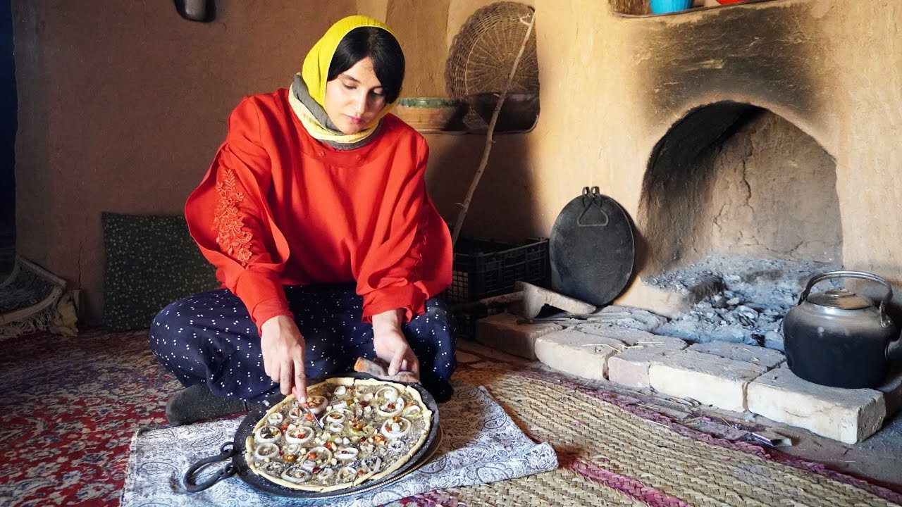 A Peaceful Countryside Day and Baking a Delicious Traditional Charcoal Pizza