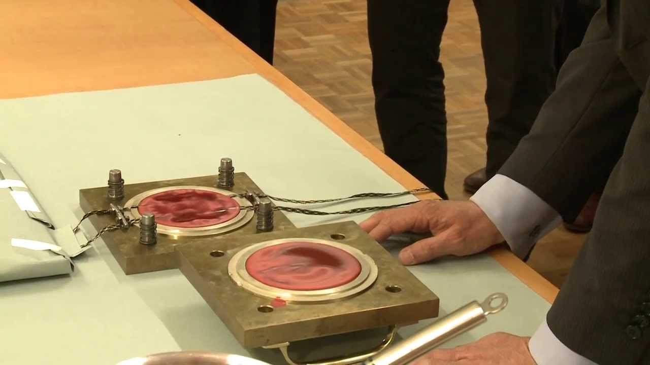 Akte van Abdicatie van koningin Beatrix - De totstandkoming van de akte
