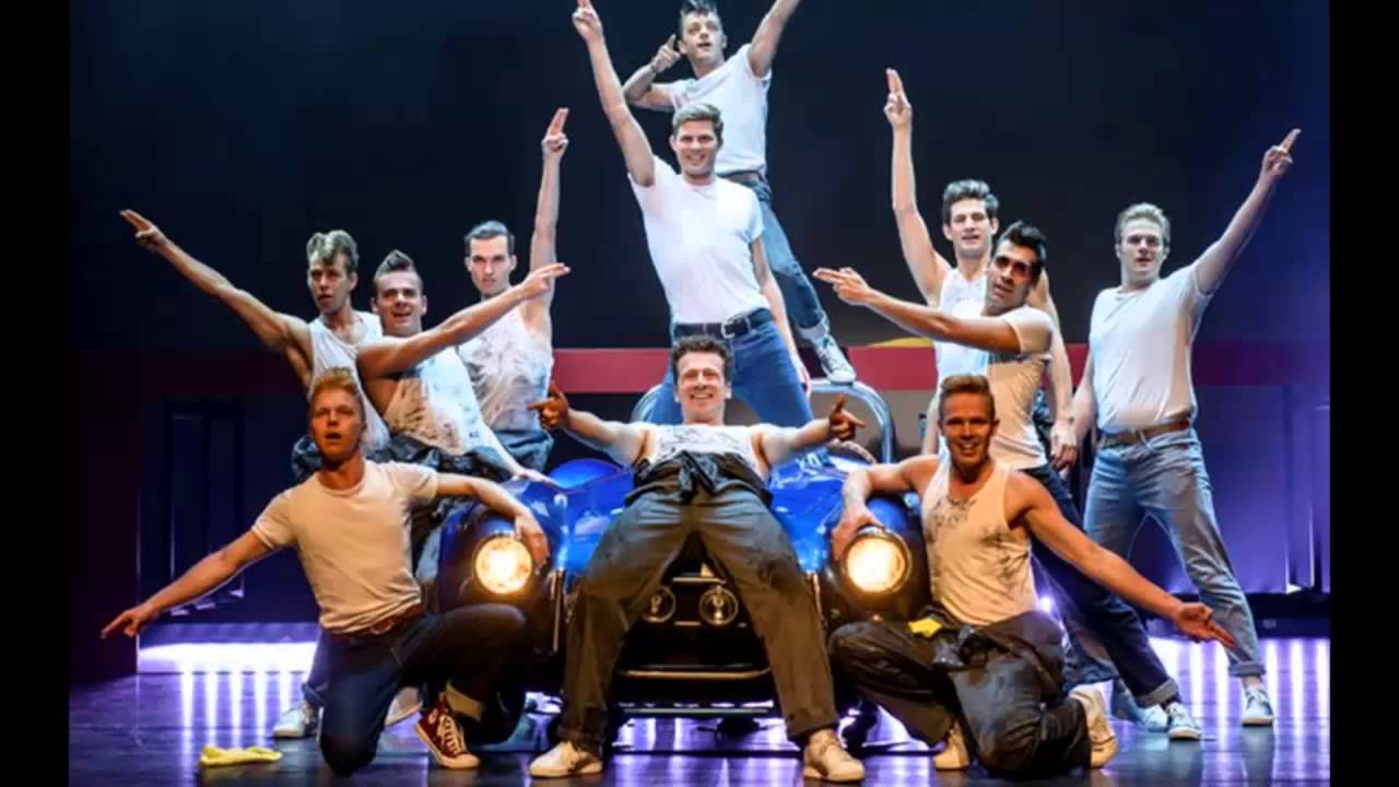 Grease lightning Lyrics