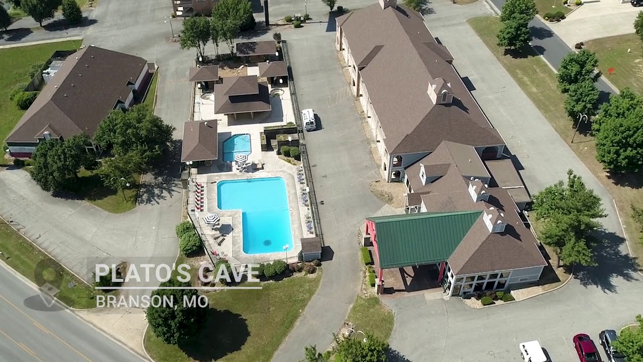 PLATO' S CAVE - Branson MO