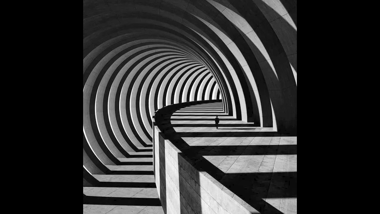 Whispers of the Past - Oberheim Matrix 1000