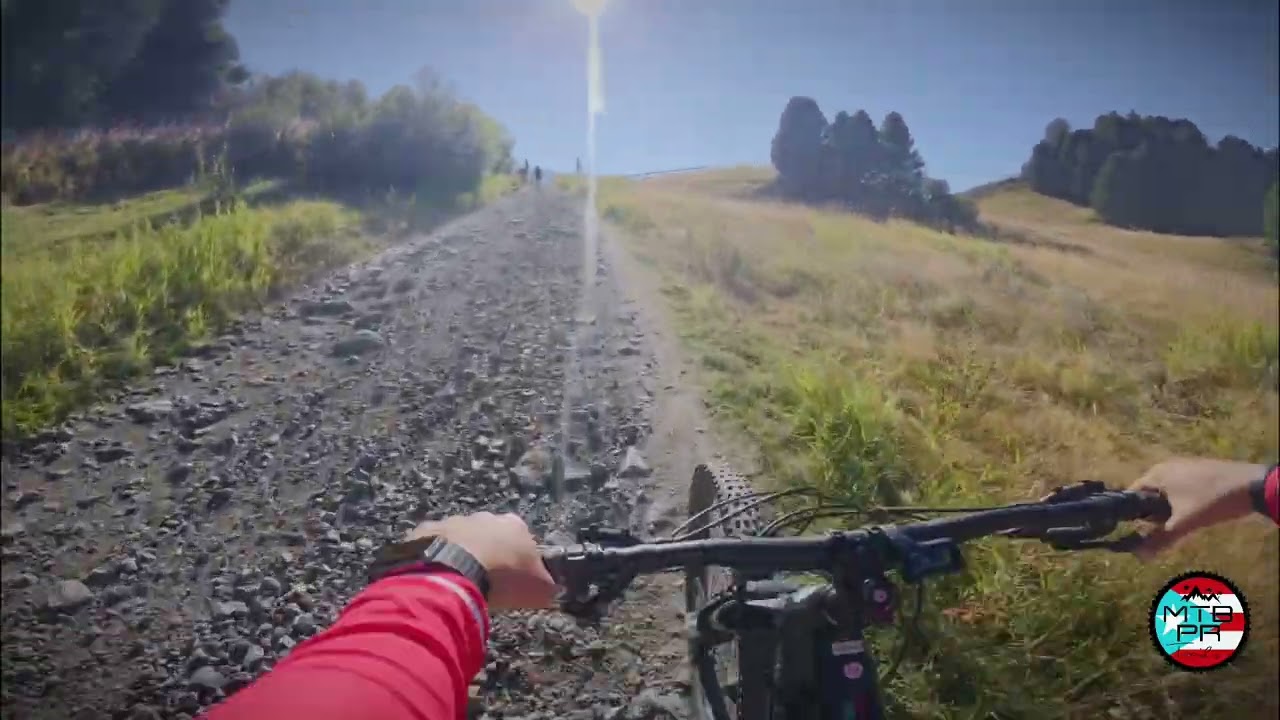 ¡Aventura MTB: Paisajes, Viento y Libertad Total!