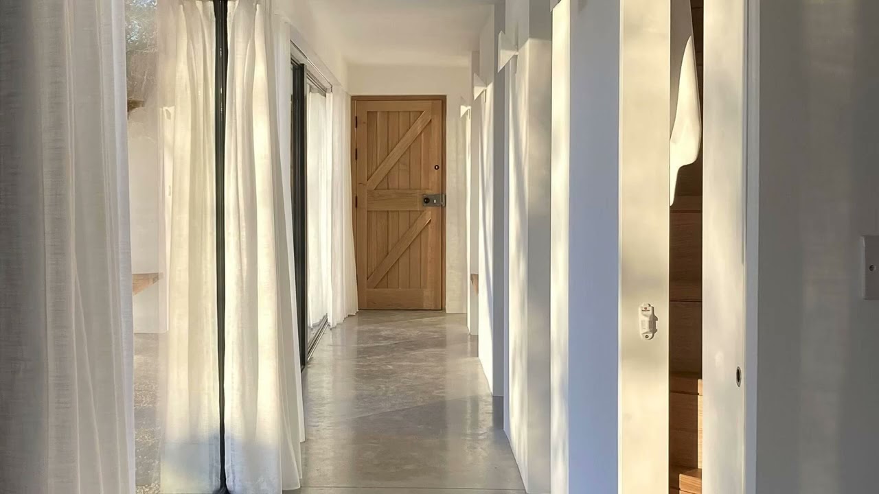 High Cogges Farm Holiday Cottages The Cart Shed, Witney | Travel With Kiara