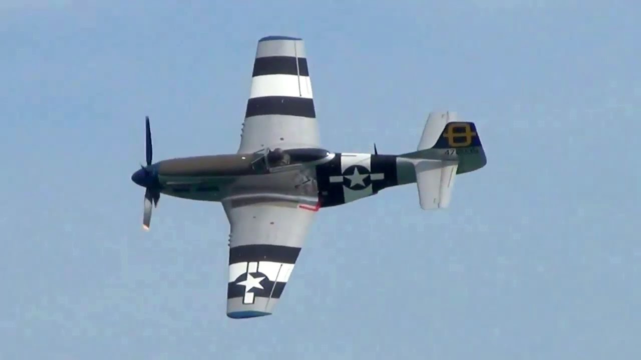 🇺🇸 P-51 Mustang Whistle Sounds Over Biggin Hill Airshow.
