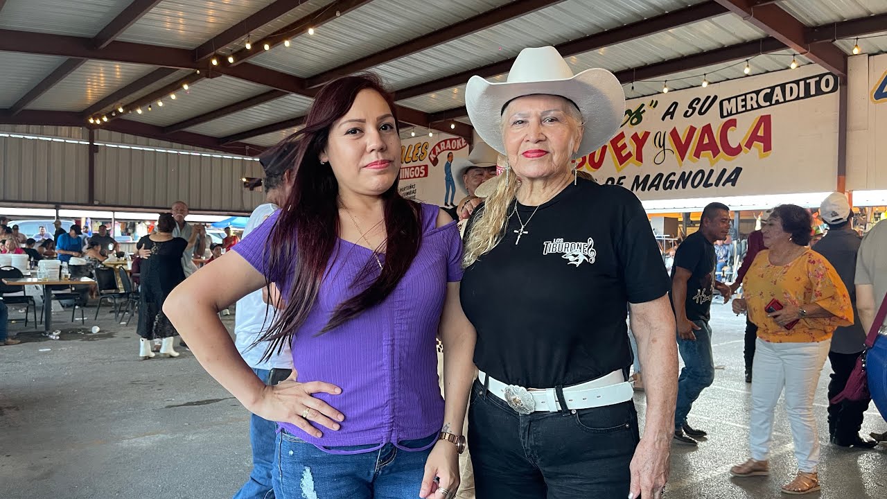 Tercer y última llamada con Arcadio Ilusión Norteña en La Capitol Flea Market y #mirabailame