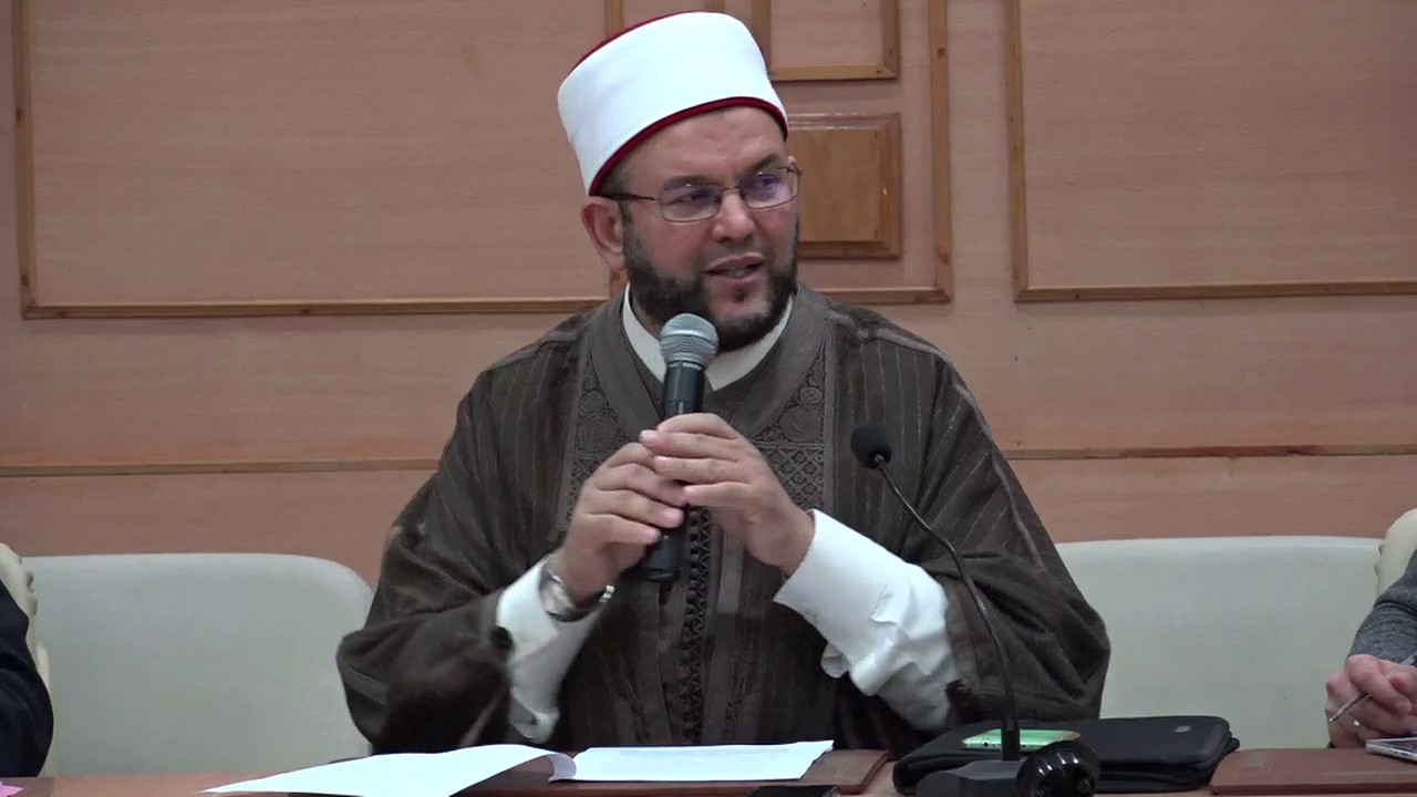 بحث علمي حول مشروعيّة القنوت في صلاة الصبح للدكتور منير الكمنتر