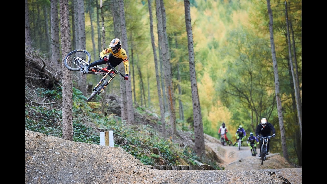 Madison Saracen team experience day - Revolution Bike Park