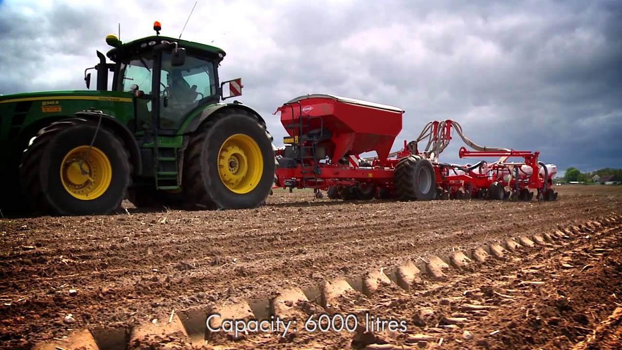 KUHN - TT 3500 - 6500 (In action)
