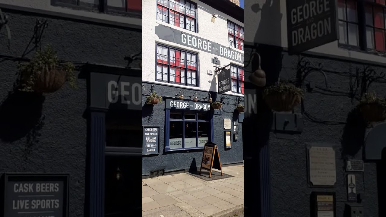 THE GEORGE ANĎ DRAGON YARM,  EARLY TO MID 18TH CENTURY.