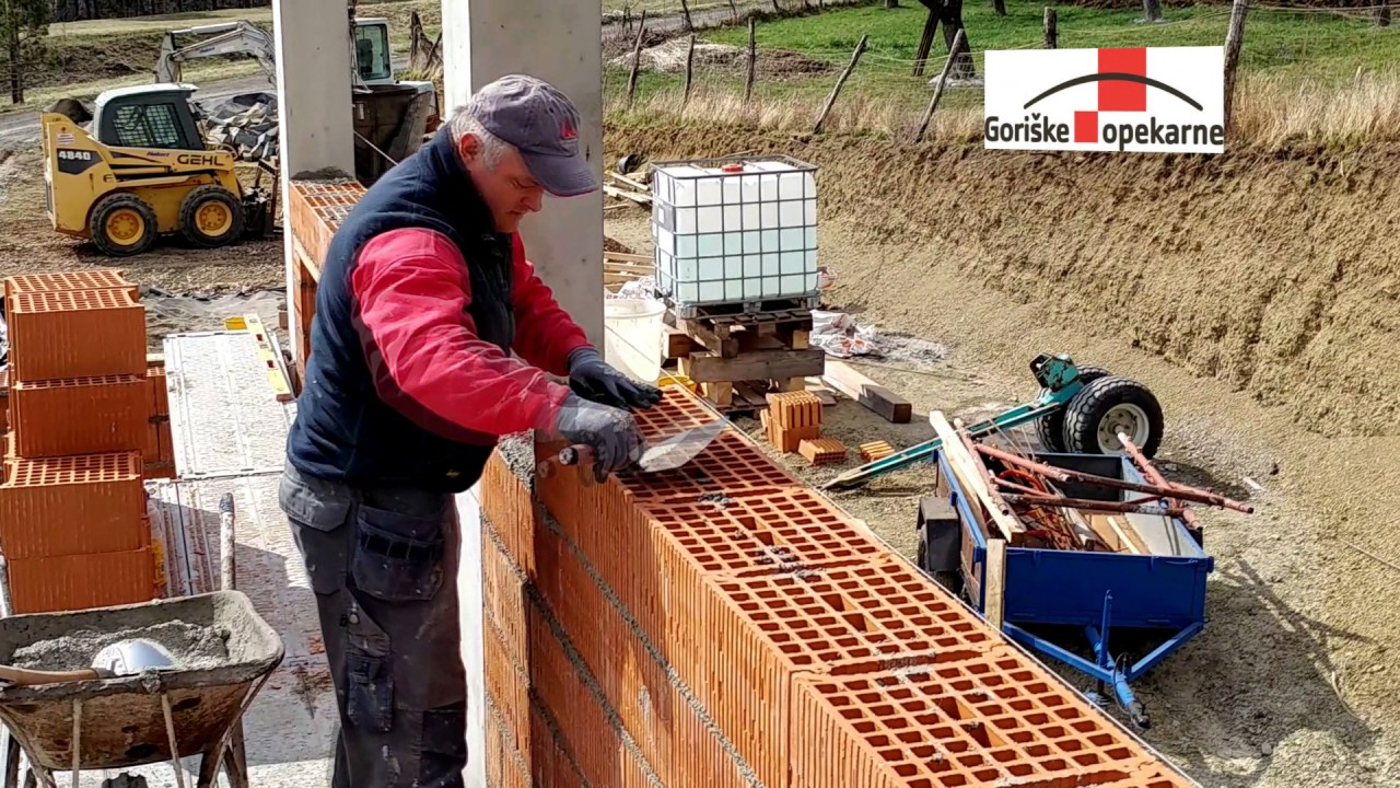 Goriške opekarne - MB 29 33 PU prezentacija - HR video