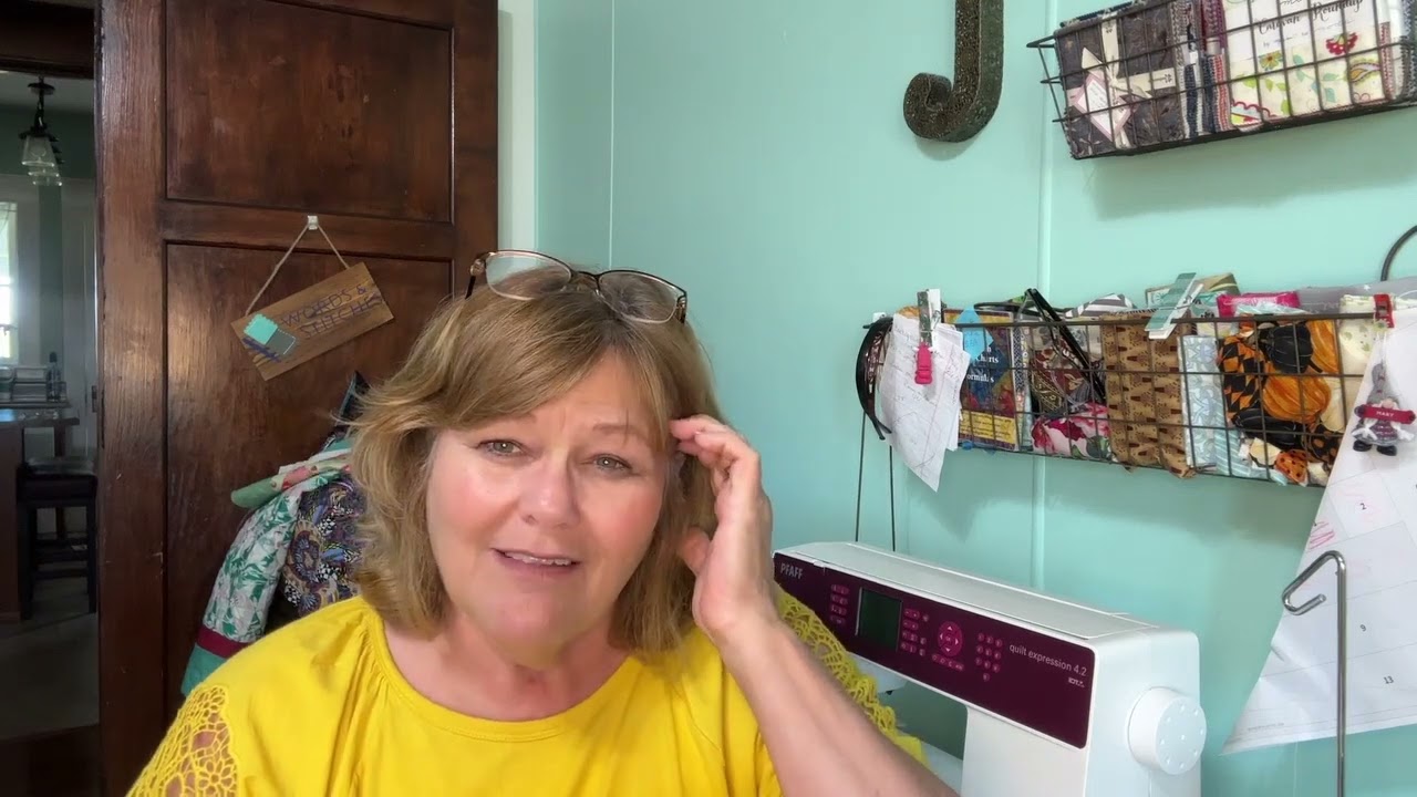 Words & Stitches Quilt Tube 17  #quilttube