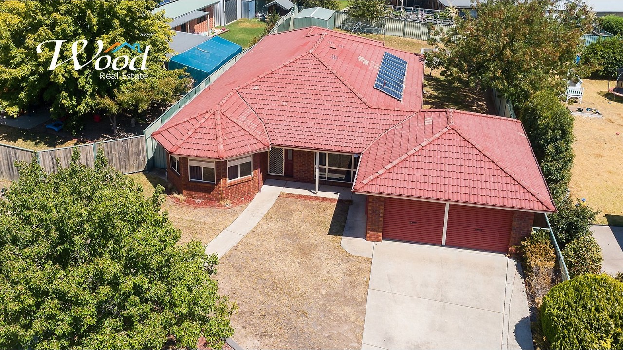 33 Honeysuckle St, Thurgoona