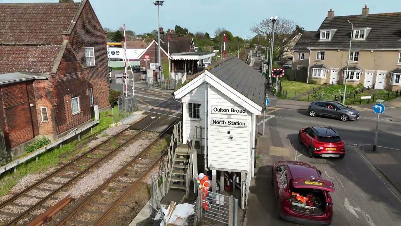 Oulton Broad North signal box and surroundings
