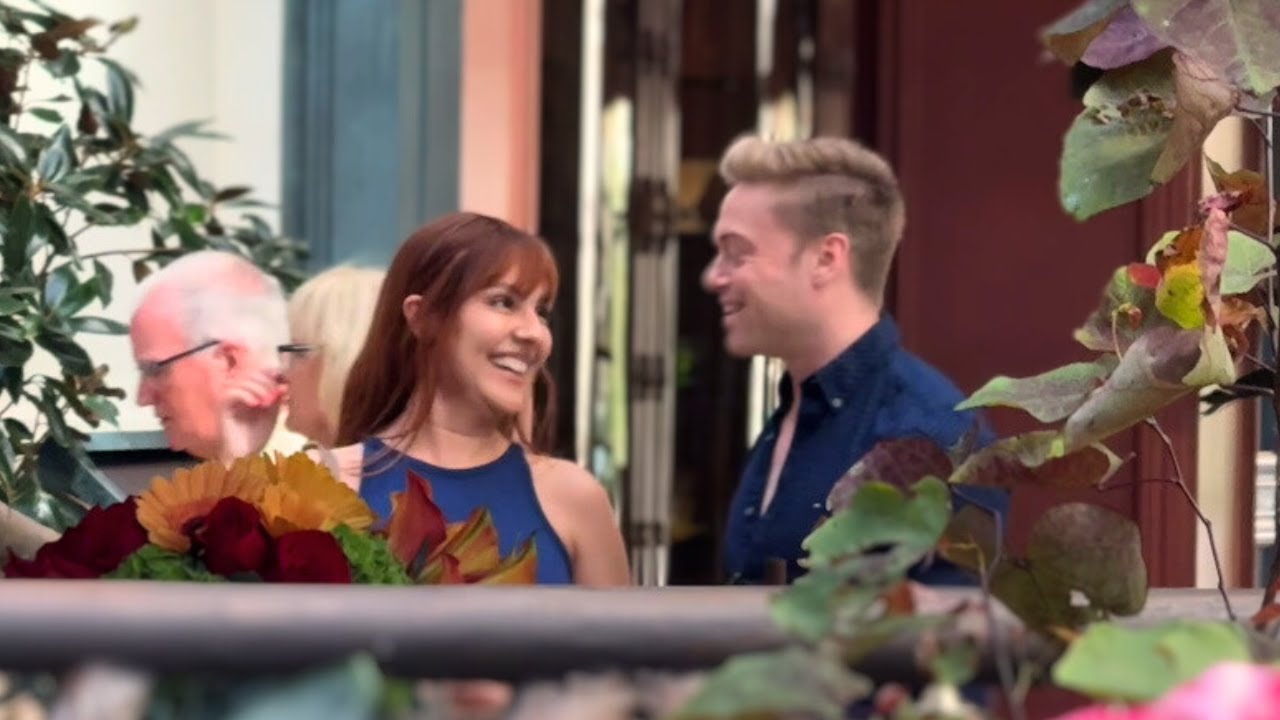 How to start a Flirty Conversation if you’re Shy & Introvert!