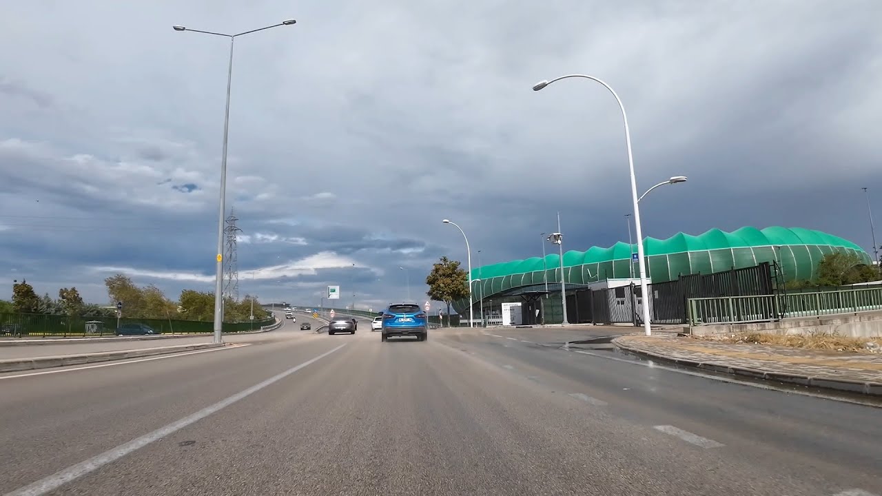 [4K]  Timsah Arena, Kükürtlü Caddesi, Muradiye Mahallesi ve Kavaklı Caddesi - Araçla Bursa Turu