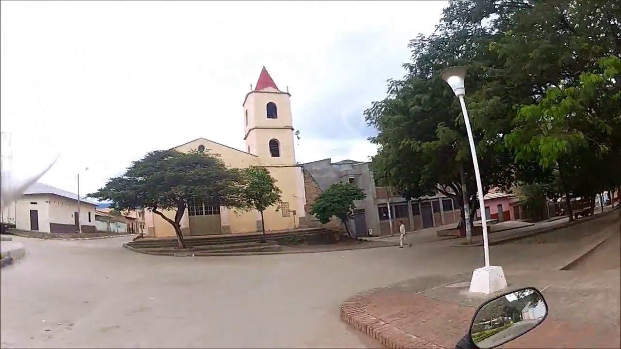 32 Colombia - Huila. tour en moto por Colombia.