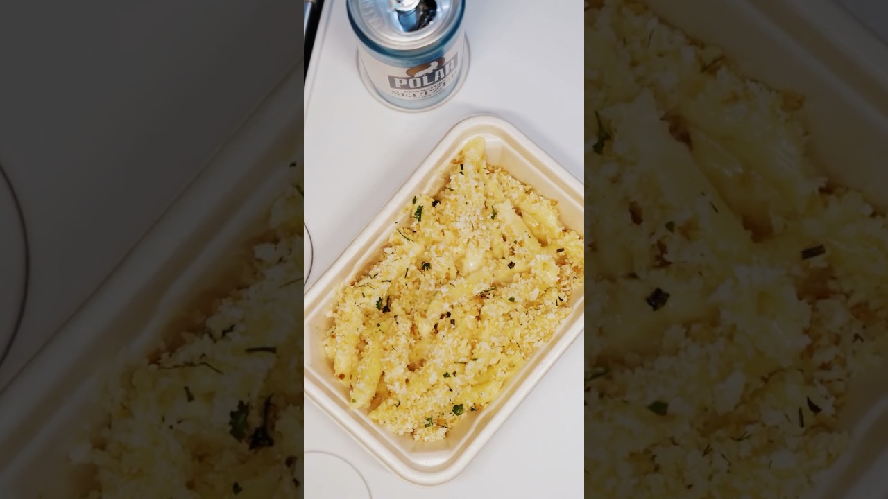 Alaska Airlines x Beecher's Mac & Cheese