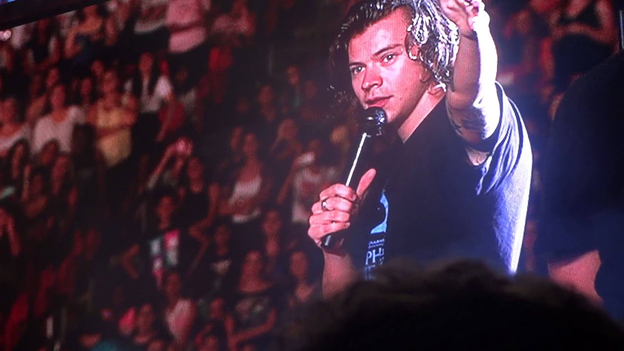 One Direction - Harry Styles talking - Miami, FL - 10/5/14