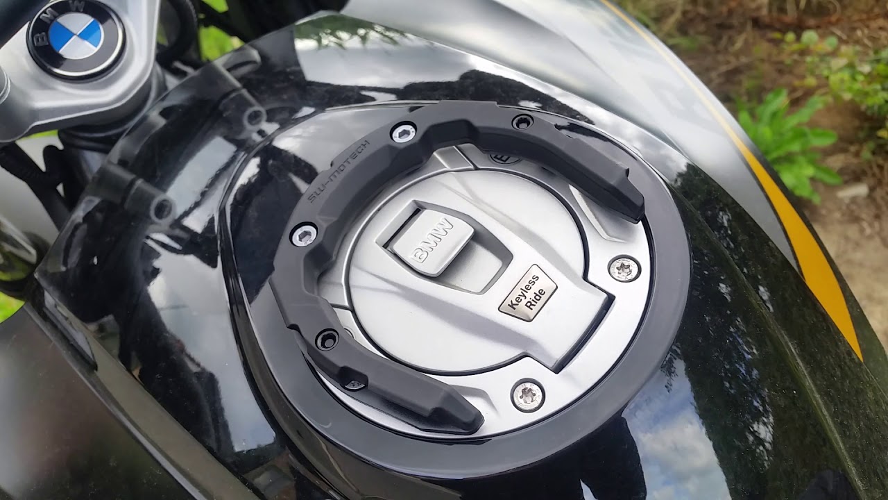 Bmw r 1250 gs with tangbag sw motech