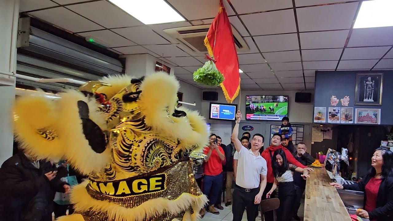 Lion Dance Franco Asiatique 英武堂 (LDFA) - Nouvel An Chinois 2024 - Café L'Océan