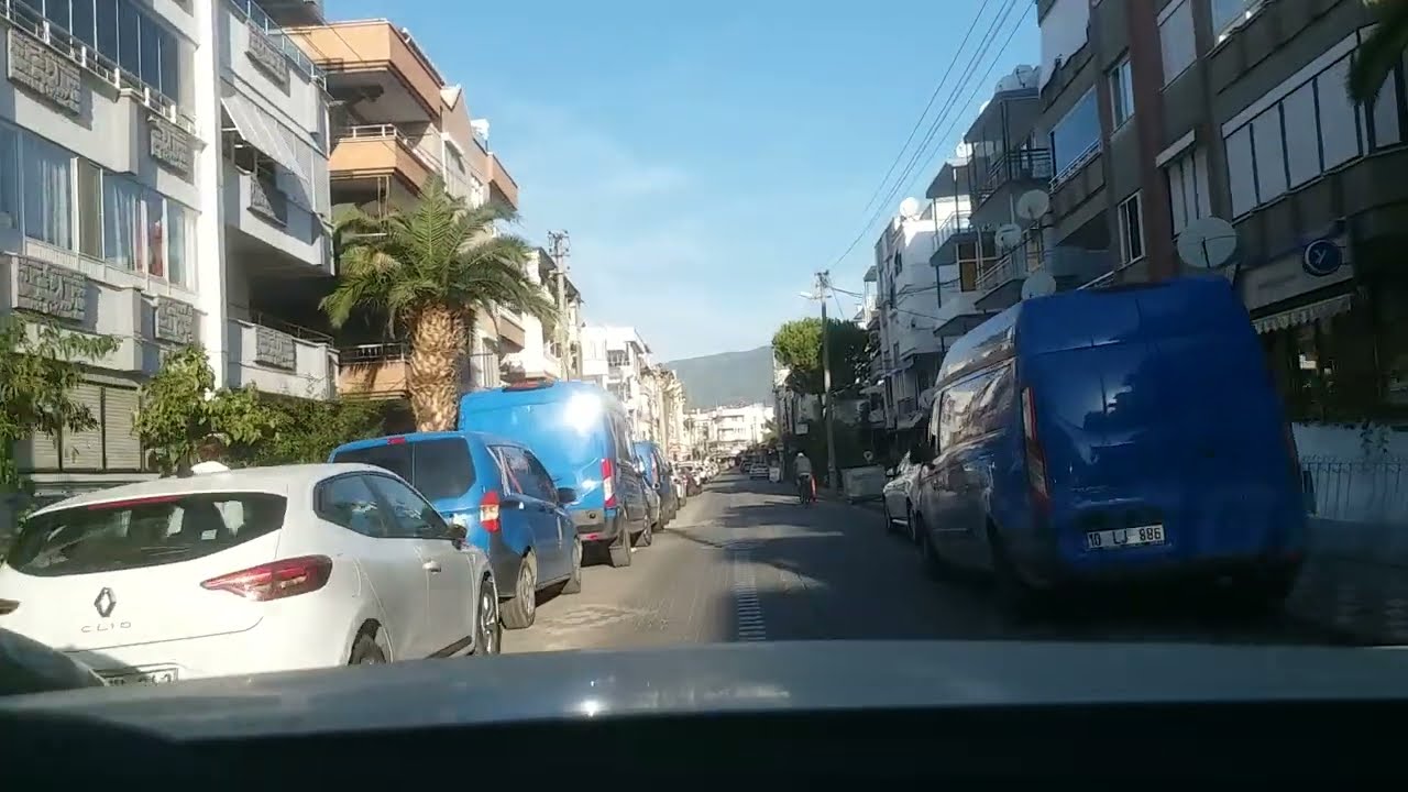 Akçay'dan Edremit Şehir Merkezine kadar Yol boyu ile Araç Kamerasından Alınan Görüntüler.