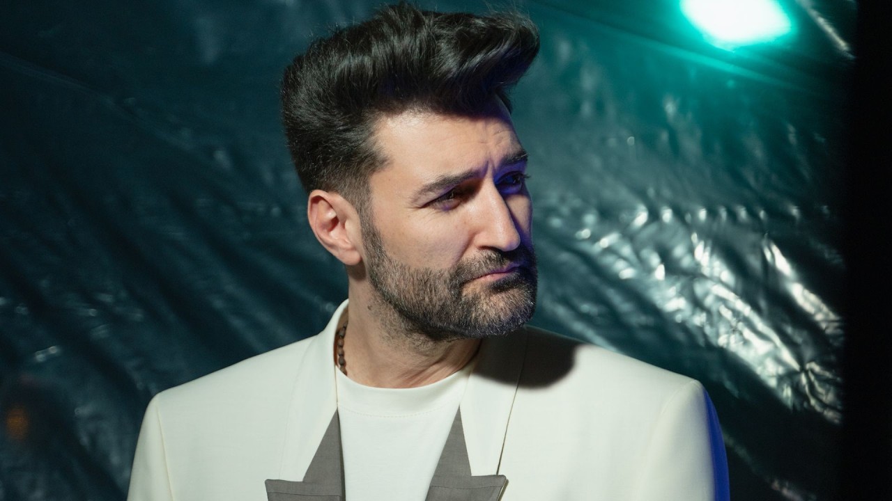 Smiley - Tu esti | Official