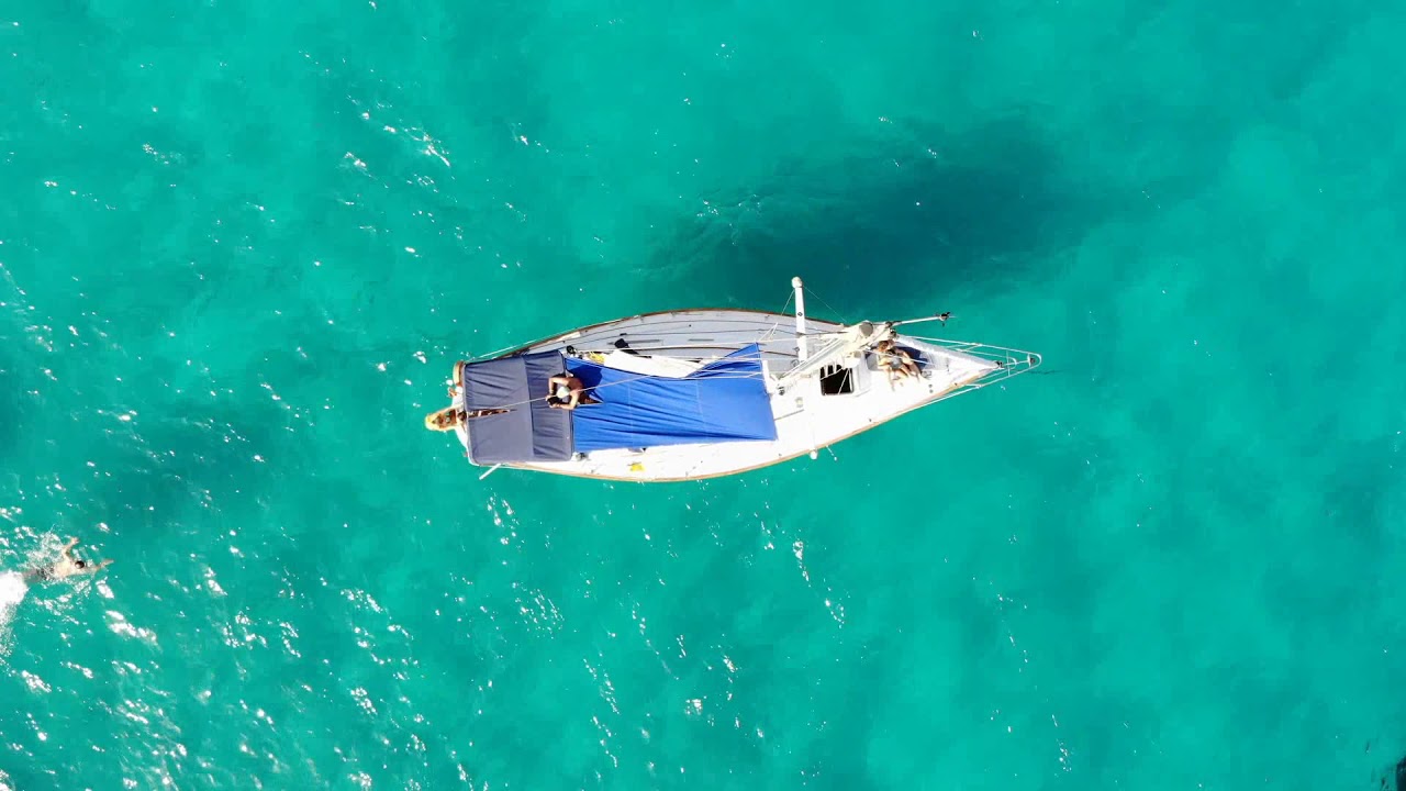 CABO SALINAS SADLER 34 MUSIKANA DESDE EL AIRE