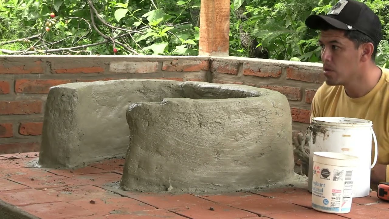 Ahora yo hare los Fogones de Barro, asi se hace.
