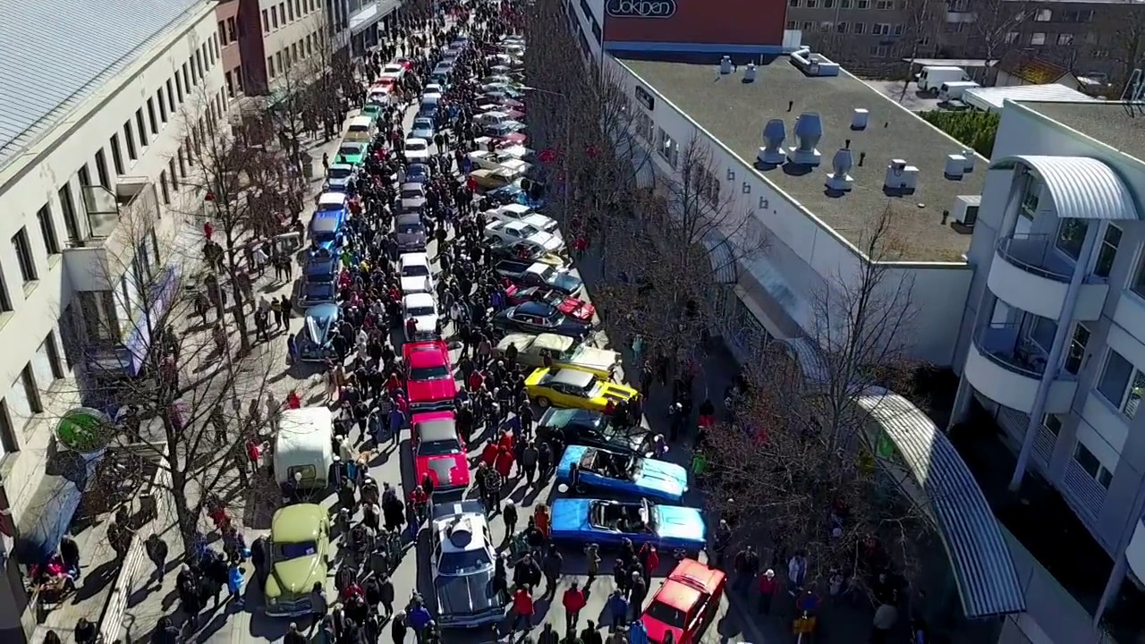 Sastamala vanhojen autojen vappuparaati 2017
