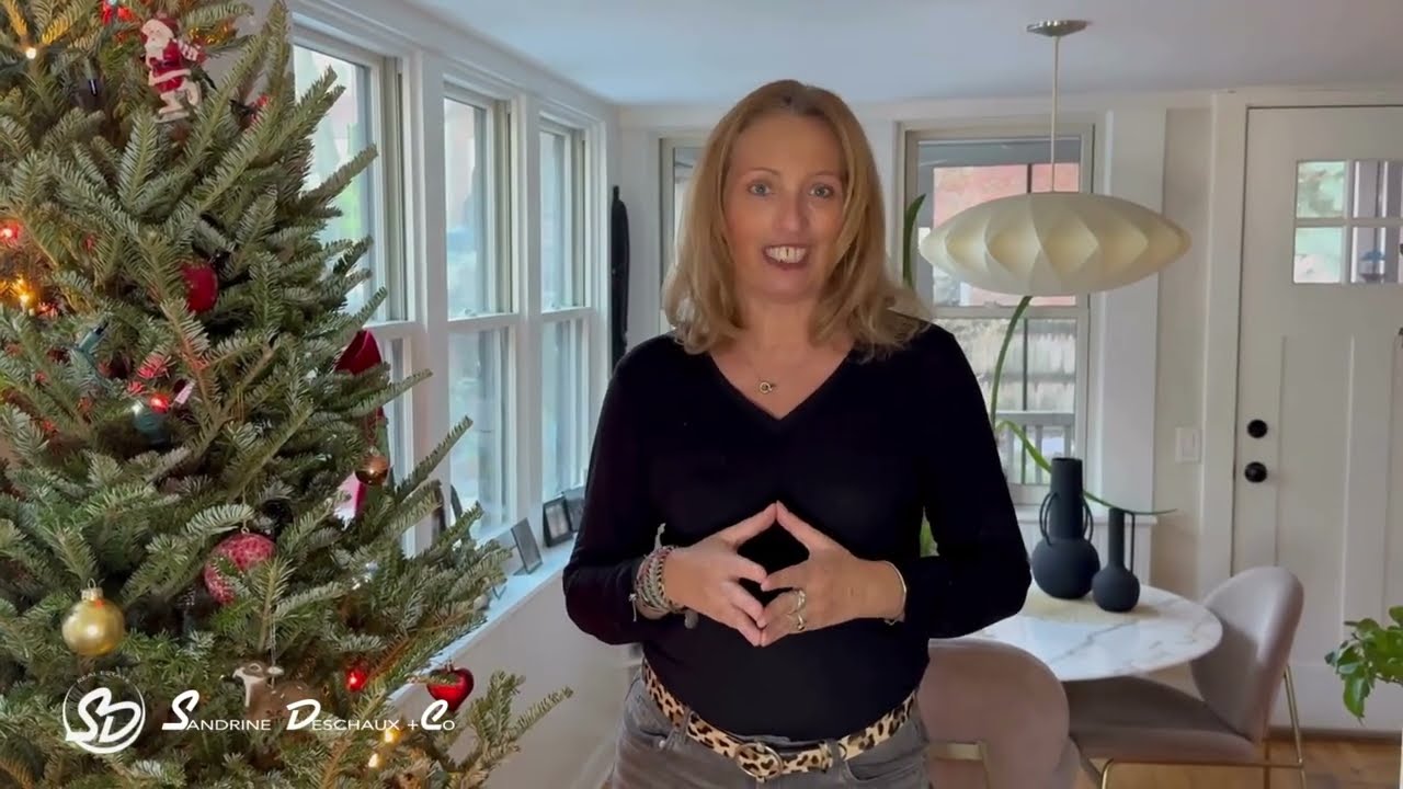 Happy Holidays & New Year 2026 by Cambridge Agent, Sandrine Deschaux REMAX Real Estate Center