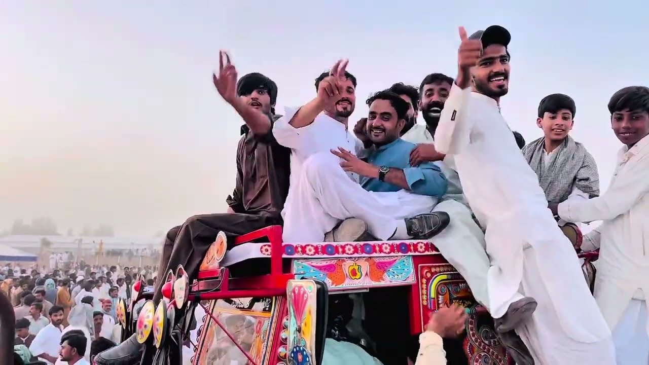 Tractor muqabla Mandi bahauddin and Sar Sargodha | Rusi 520 tractor | tractor muqabla