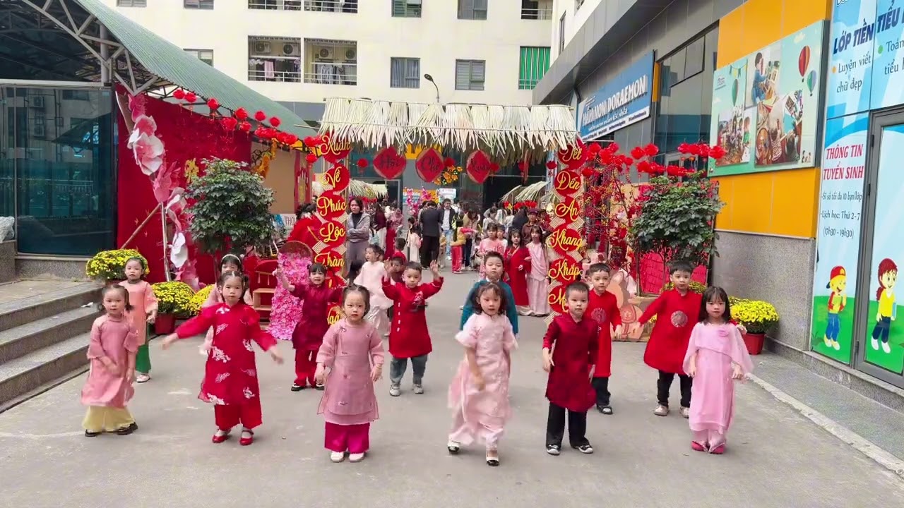 [HỘI CHỢ XUÂN 2026] Hò Vươn Mình