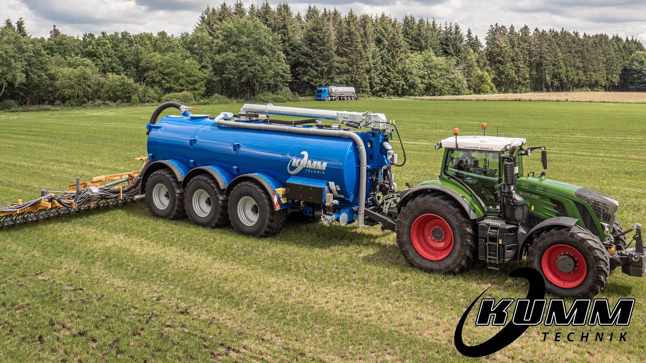 KUMM Technik KTR / KTX Tridem-Ausbringfass | FENDT 936 Vario Traktor | KUMM Technik KTS
