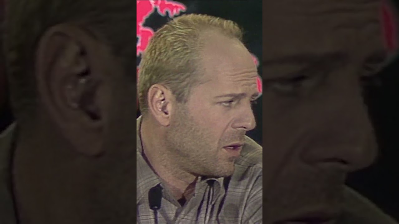 Bruce Willis joking about the shape of his head | Berlinale Moments 1996