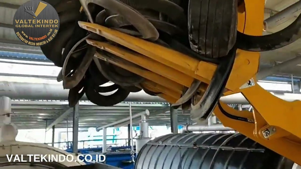 BIODIESEL PYROLYSIS making machines - Pirolisis Sampah Plastik dan Karet