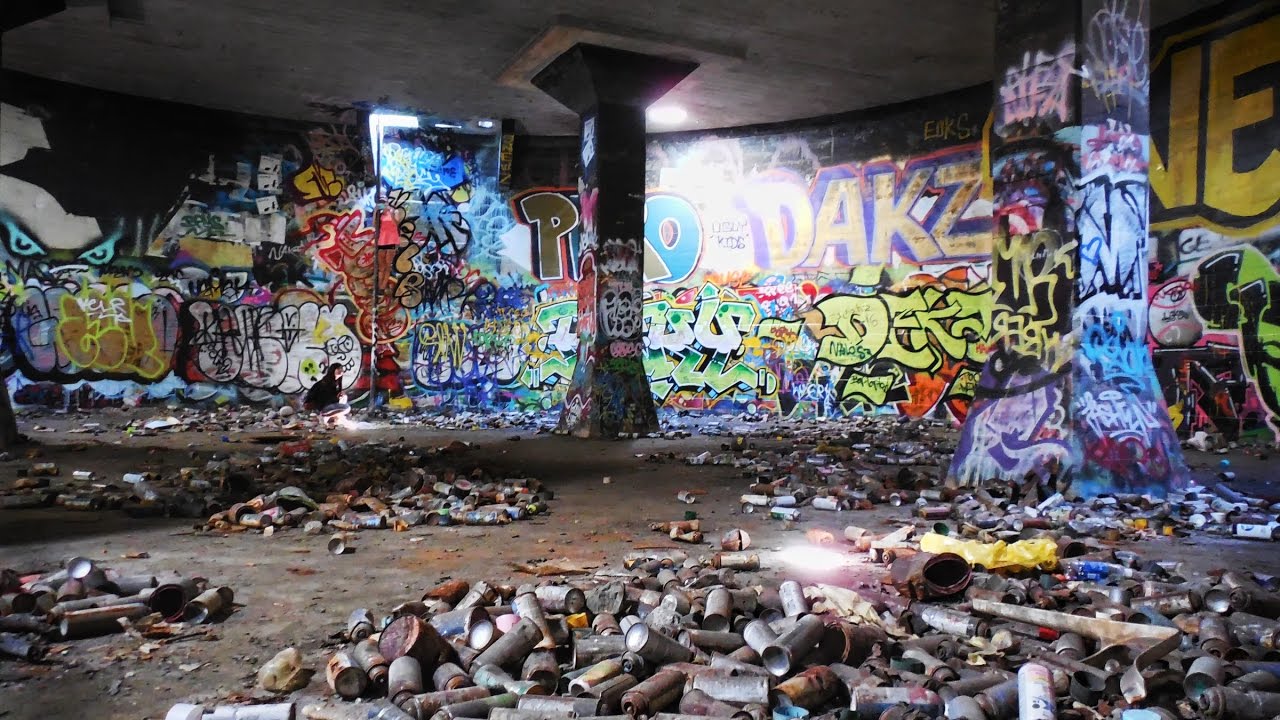 howzitboy hikes:Inside Pu'u Papa'a's water tower