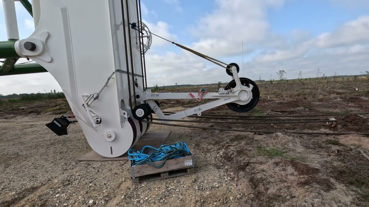The world's largest electric crane in Denmark. Verdens største el-kran