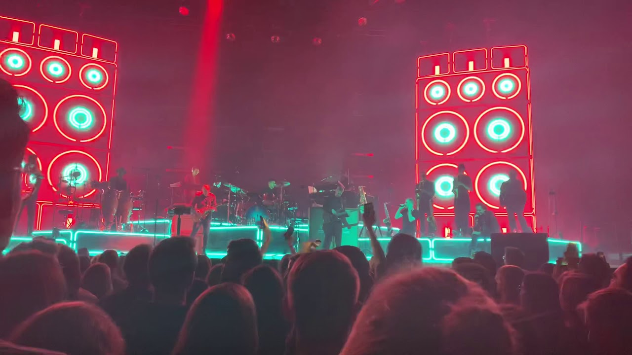 SEEED you and i /RIP Demba LIVE Tui Arena HANNOVER