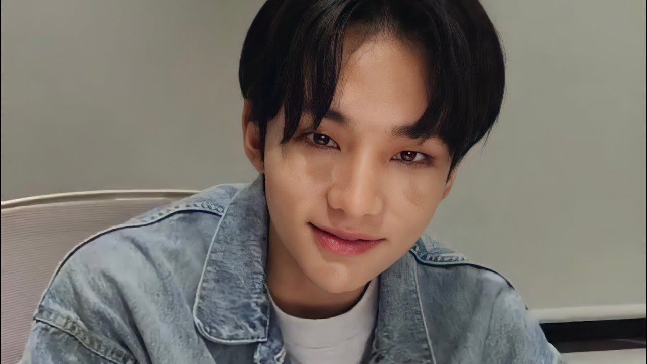 Stray Kids Hyunjin singing Bang Chan‘s 