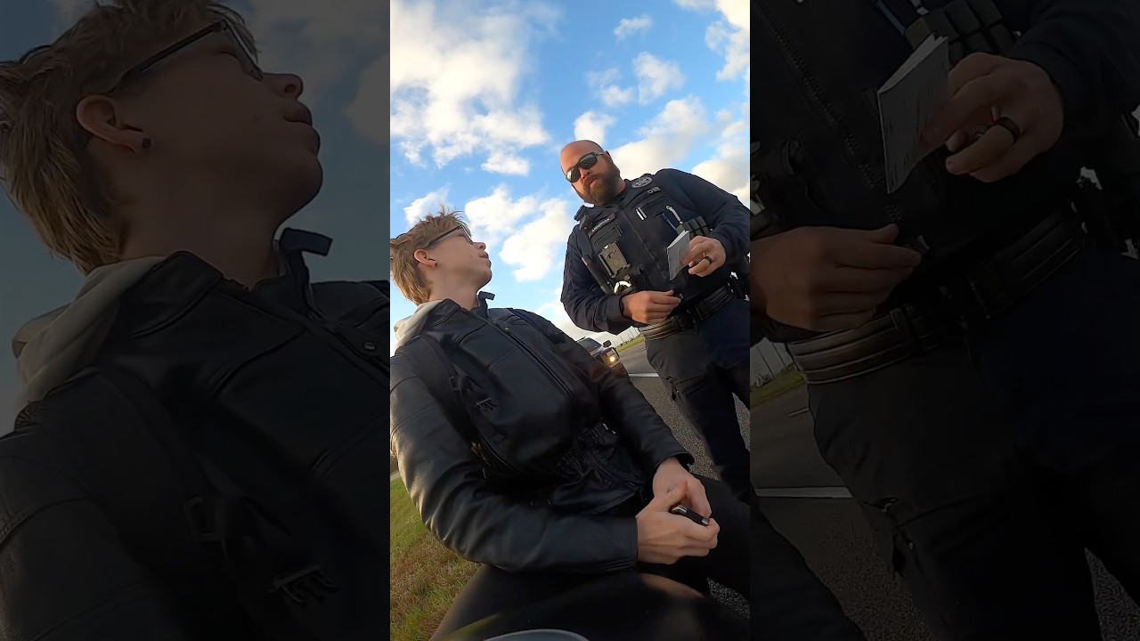 Biker didn&rsquo;t realize he just lane split right past a cop 🚔 @sp00ky2slow