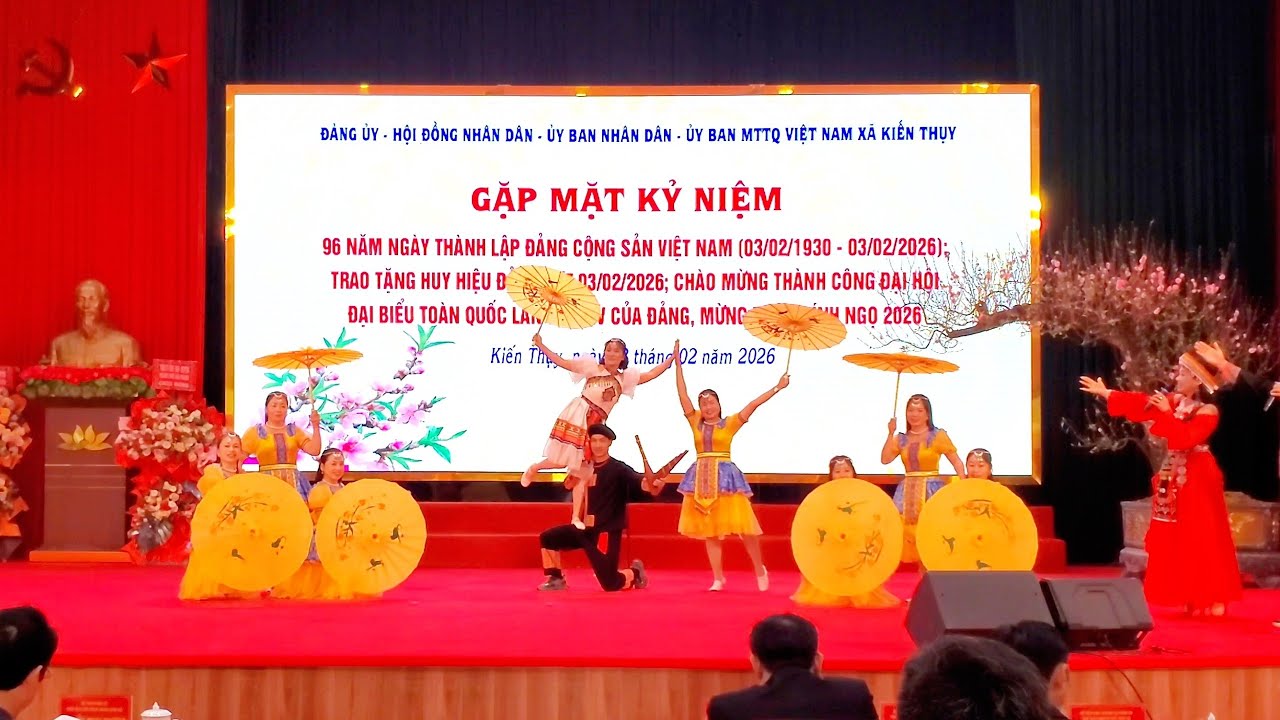 múa Tiếng Khèn Mùa Ban Nở biên đạo Thành Zumba 